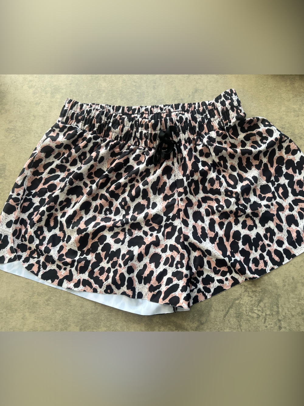 Women's Leopard Print  swim shorts